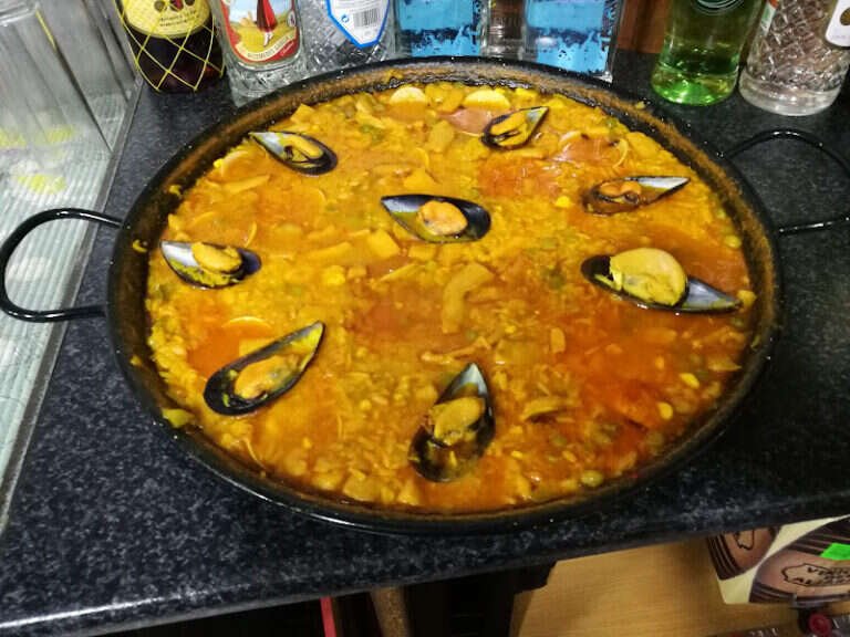 Hogar Del Pensionista de Bellavista, bar o restaurante en Bellavista, Sevilla
