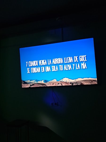 Karaoke Y Bar De Copas El Cañaveral, bar o restaurante en Cerro del Águila, Sevilla