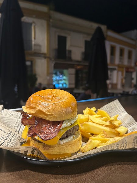 Karnivora Urban, bar o restaurante en Alcalá de Guadaíra, Sevilla