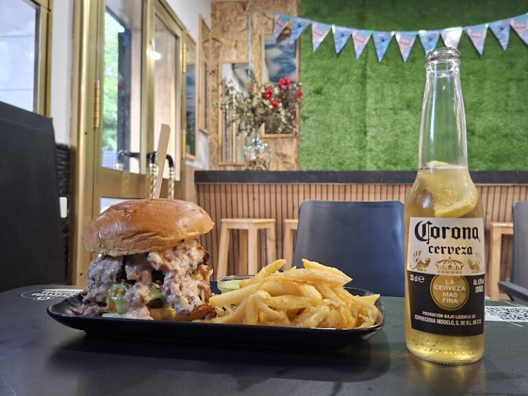 Kriterios buger, bar o restaurante en Montequinto, Dos Hermanas, Sevilla