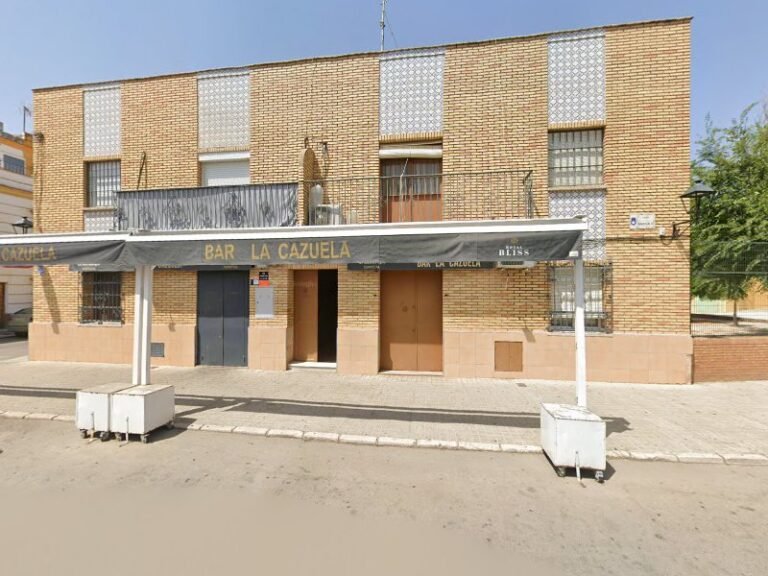 La Andaluza Low Cost, bar o restaurante en Carmona, Sevilla