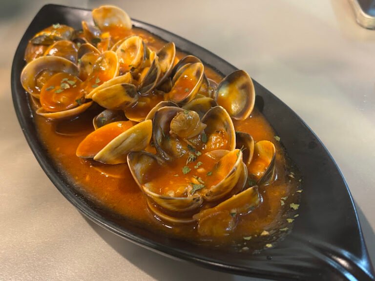 La Estraza Taberna, bar o restaurante en Los Palacios y Villafranca, Sevilla