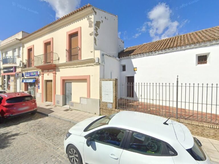La Oficina, bar o restaurante en Gines, Sevilla