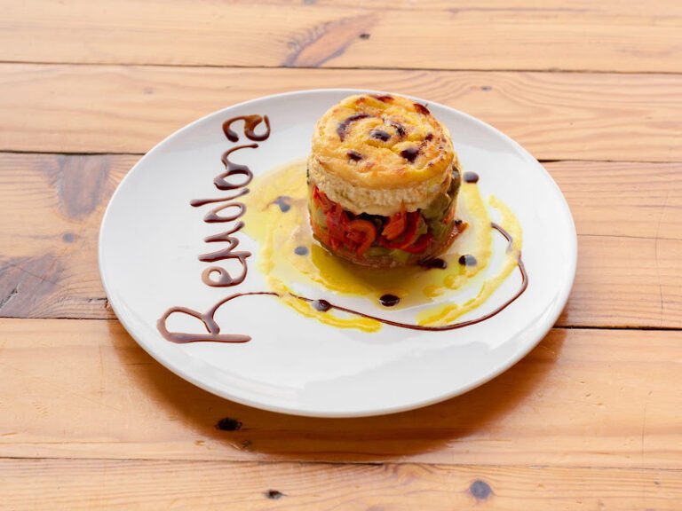 LA REMOLONA, bar o restaurante en Bellavista, Sevilla