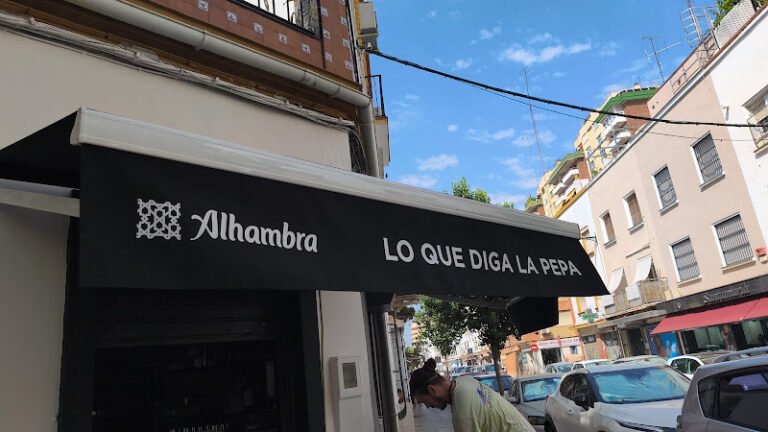 LO QUE DIGA LA PEPA, bar o restaurante en Los Remedios, Sevilla
