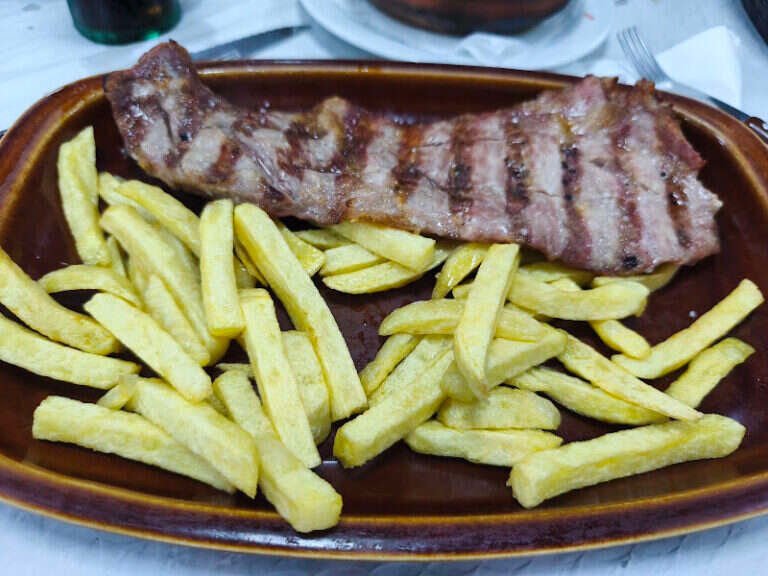 MESÓN CHURRASCO 2, bar o restaurante en Alcalá de Guadaíra, Sevilla