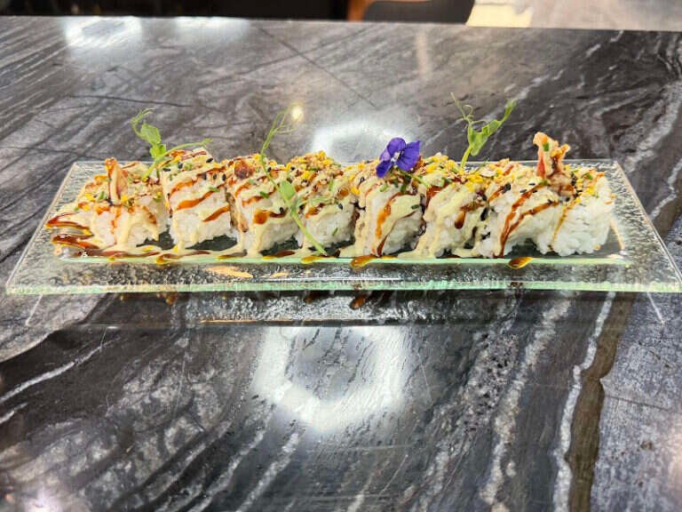 Noha Sushi&BBQ, bar o restaurante en Gines, Sevilla