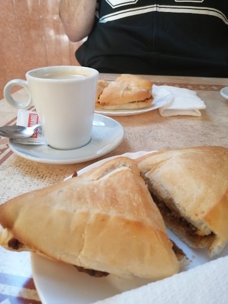 Nuevo Bar Chin-Pum, bar o restaurante en Alcalá de Guadaíra, Sevilla