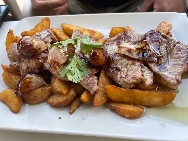 Peña Betica De Gelves, bar o restaurante en Gelves, Sevilla
