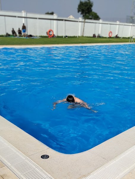 Piscina Municipal de Benacazón, bar o restaurante en Benacazón, Sevilla