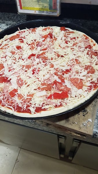 Pizzeria calabria, bar o restaurante en Pilas, Sevilla