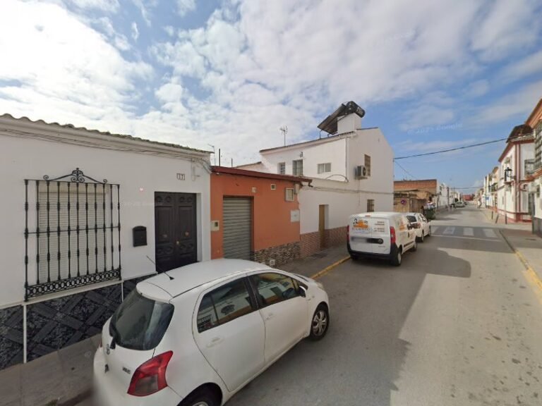 Pollos Asados Y Comida Para Llevar «El Barrio», bar o restaurante en Pilas, Sevilla