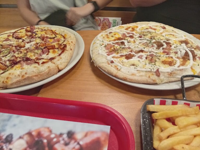 POMODORO Pizza Pasta Burritos, bar o restaurante en Dos Hermanas, Sevilla