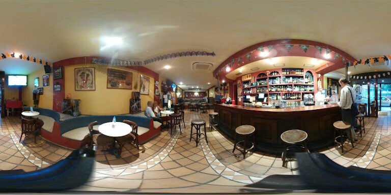 Pub La Quesería, bar o restaurante en Los Remedios, Sevilla