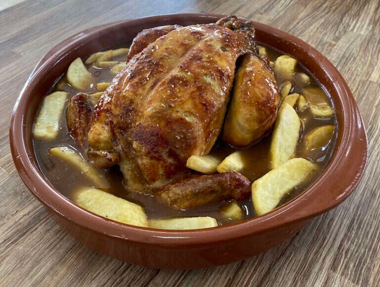 Qué Pollo, bar o restaurante en Dos Hermanas, Sevilla