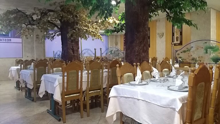 Restaurante Caishen, bar o restaurante en Montequinto, Dos Hermanas, Sevilla
