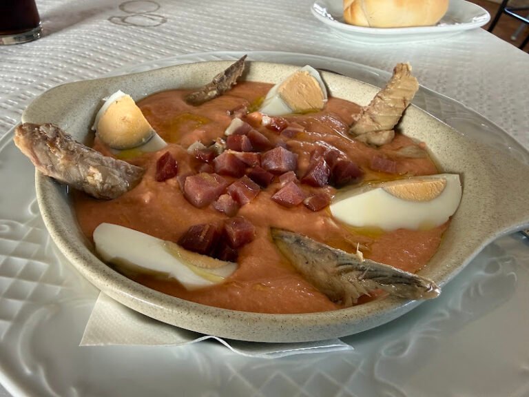 Restaurante Casa Esteban, bar o restaurante en Herrera, Sevilla