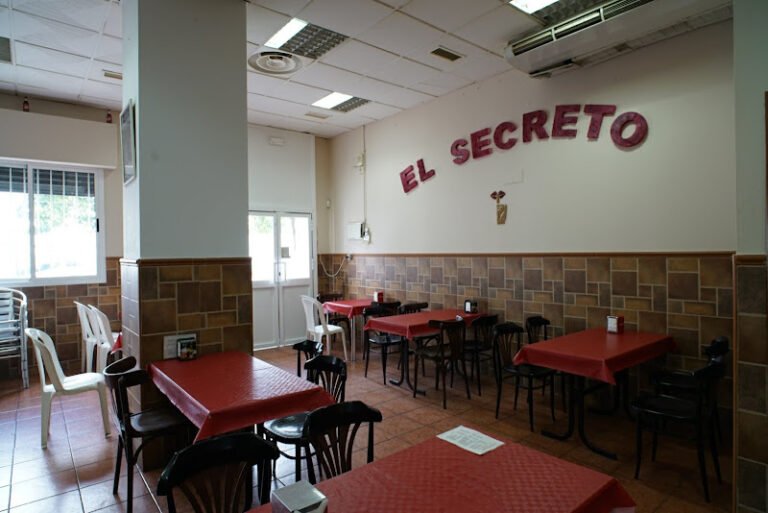 Restaurante El Secreto, bar o restaurante en Montequinto, Dos Hermanas, Sevilla