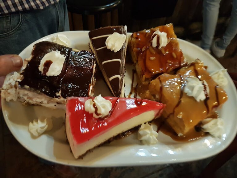 Restaurante El Tinahon, bar o restaurante en Bormujos, Sevilla