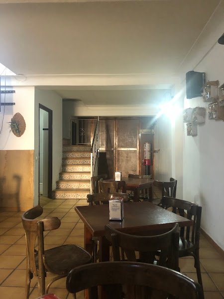 Restaurante Juan, bar o restaurante en Huévar del Aljarafe, Sevilla