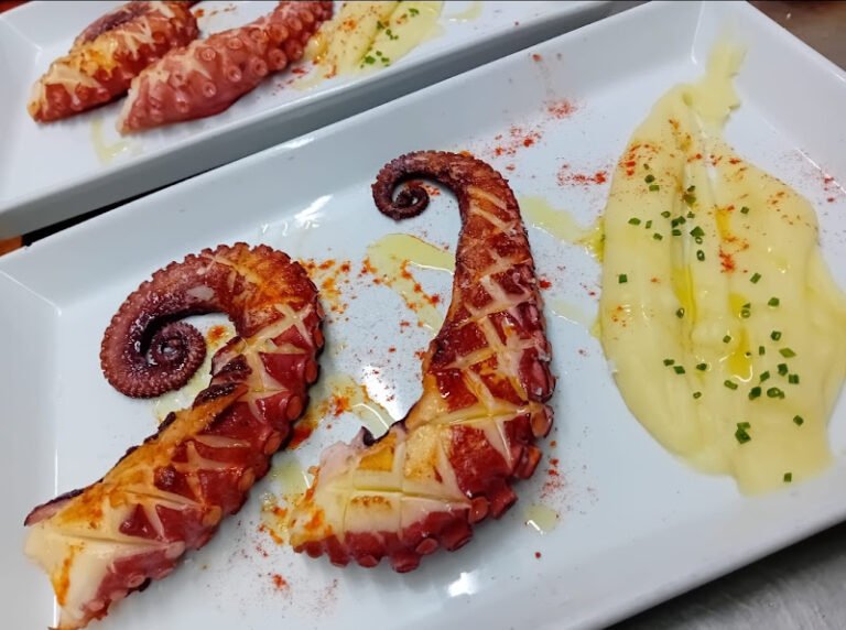 Restaurante La dehesa, bar o restaurante en Bellavista, Sevilla