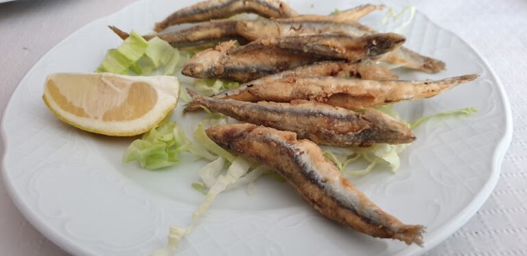 Restaurante la Piscina Pinzón, bar o restaurante en Pinzón, Utrera, Sevilla