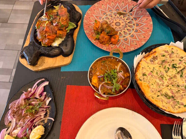 Restaurante Mumbai, bar o restaurante en Macarena, Sevilla