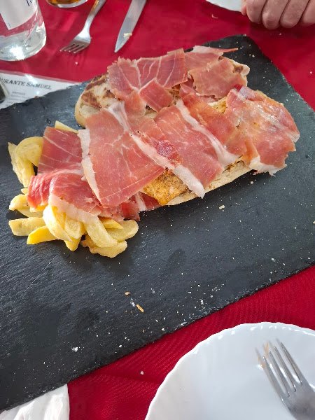 Restaurante Samuel, bar o restaurante en Utrera, Sevilla