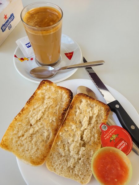RestauranteSanta Fe Desayunos, bar o restaurante en Los Remedios, Sevilla