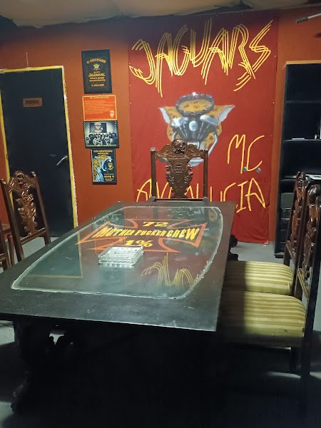 Sede Jaguars M.C. Andalucía, bar o restaurante en Dos Hermanas, Sevilla