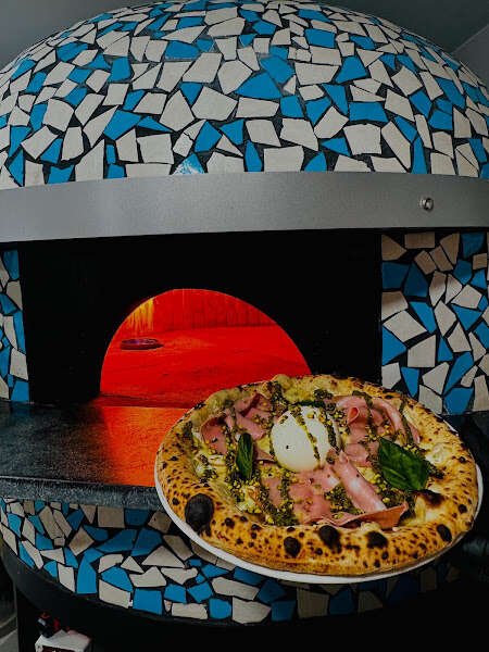Seviletano | Pizzería Napolitana en Gines, bar o restaurante en Gines, Sevilla