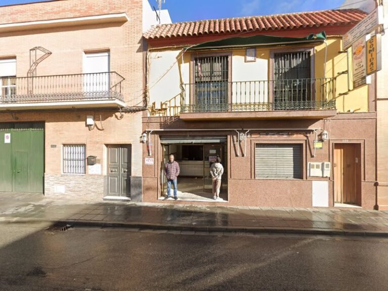 Taberna Carretero, bar o restaurante en Coria del Río, Sevilla
