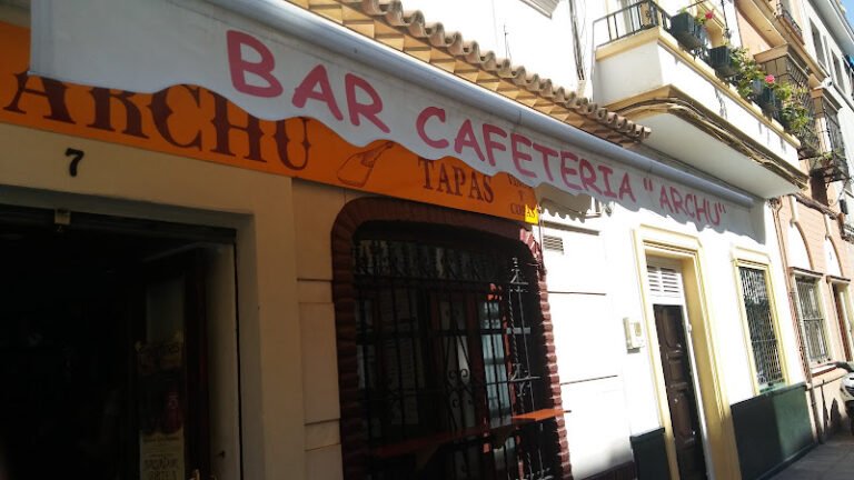TABERNA CONSOLITA, bar o restaurante en Los Remedios, Sevilla